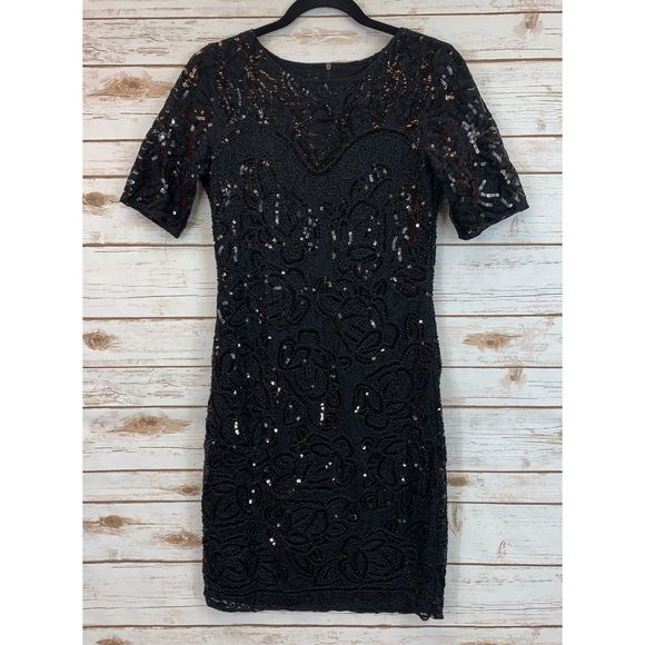 Black Short-Sleeved Knee-Length Sequin Dress - Picture 1 of 5